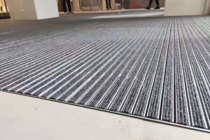 Thảm chùi chân lối đi | Thảm chống trượt trước cửa tòa nhà